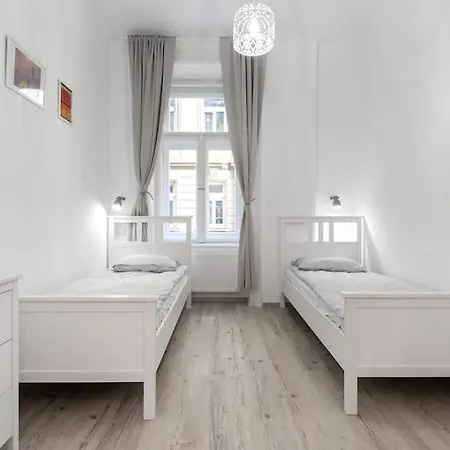 Apartmán Perfect Day 3 -3 Bedr, 2 Bathrooms Budapešť