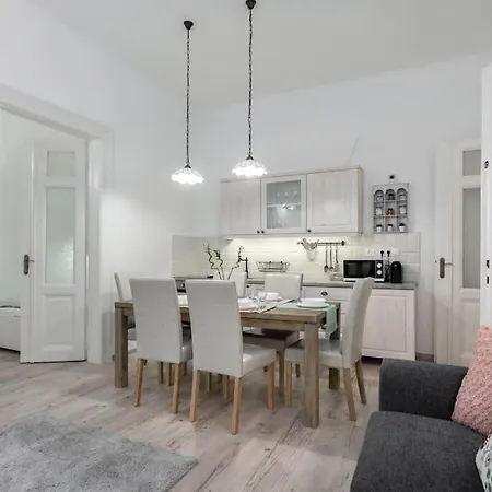 Apartman Perfect Day 3 -3 Bedr, 2 Bathrooms *