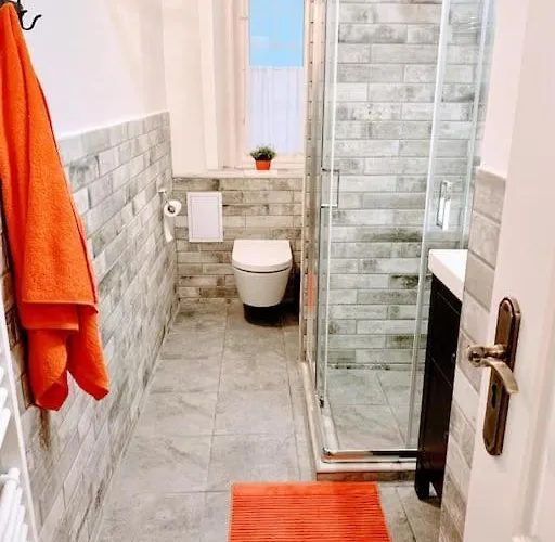 Perfect Day 3 -3 Bedr, 2 Bathrooms 布达佩斯