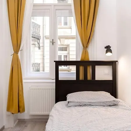Perfect Day 3 -3 Bedr, 2 Bathrooms Budapeszt